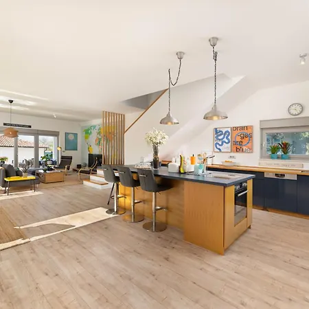 Bel With Pool Klenovica